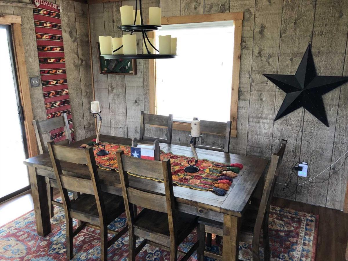 Rockin' B Ranch Bluff House Ξενοδοχείο Pipe Creek Εξωτερικό φωτογραφία