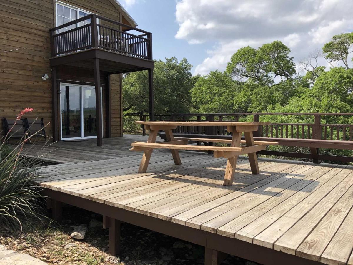 Rockin' B Ranch Bluff House Ξενοδοχείο Pipe Creek Εξωτερικό φωτογραφία
