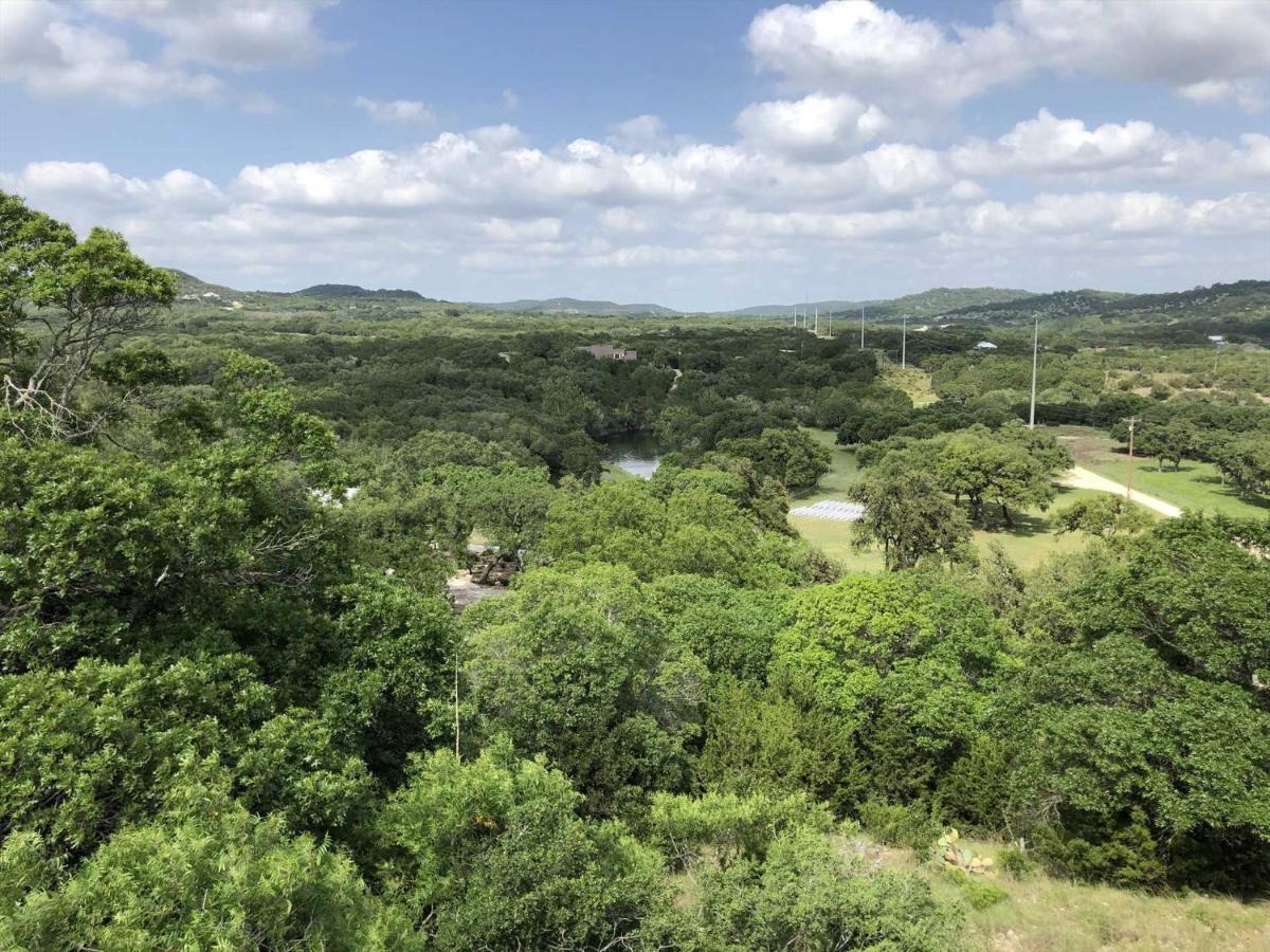 Rockin' B Ranch Bluff House Ξενοδοχείο Pipe Creek Εξωτερικό φωτογραφία